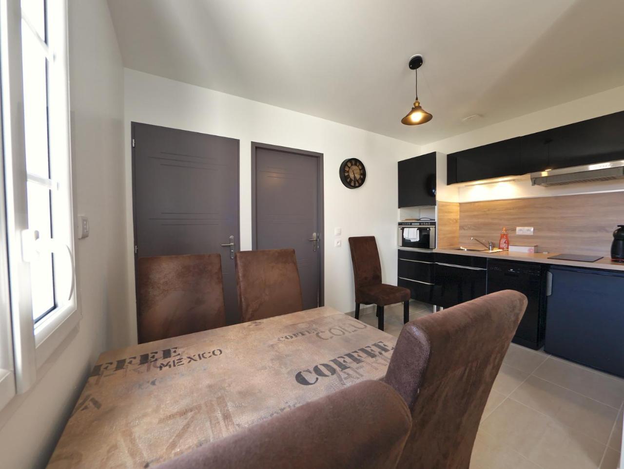 Holiday home Hameau Colbert - 3km Du Puydufou *